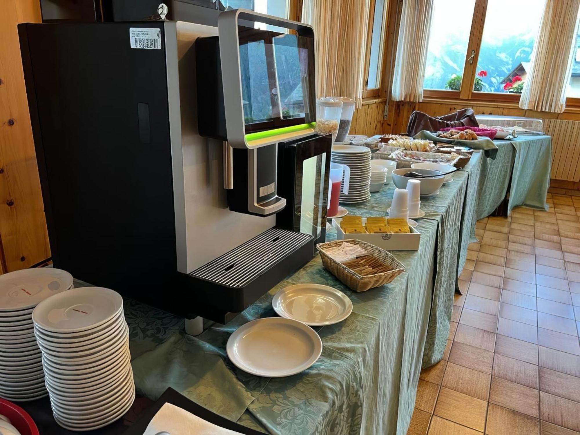 Hotel Aquila 利维尼奥 外观 照片